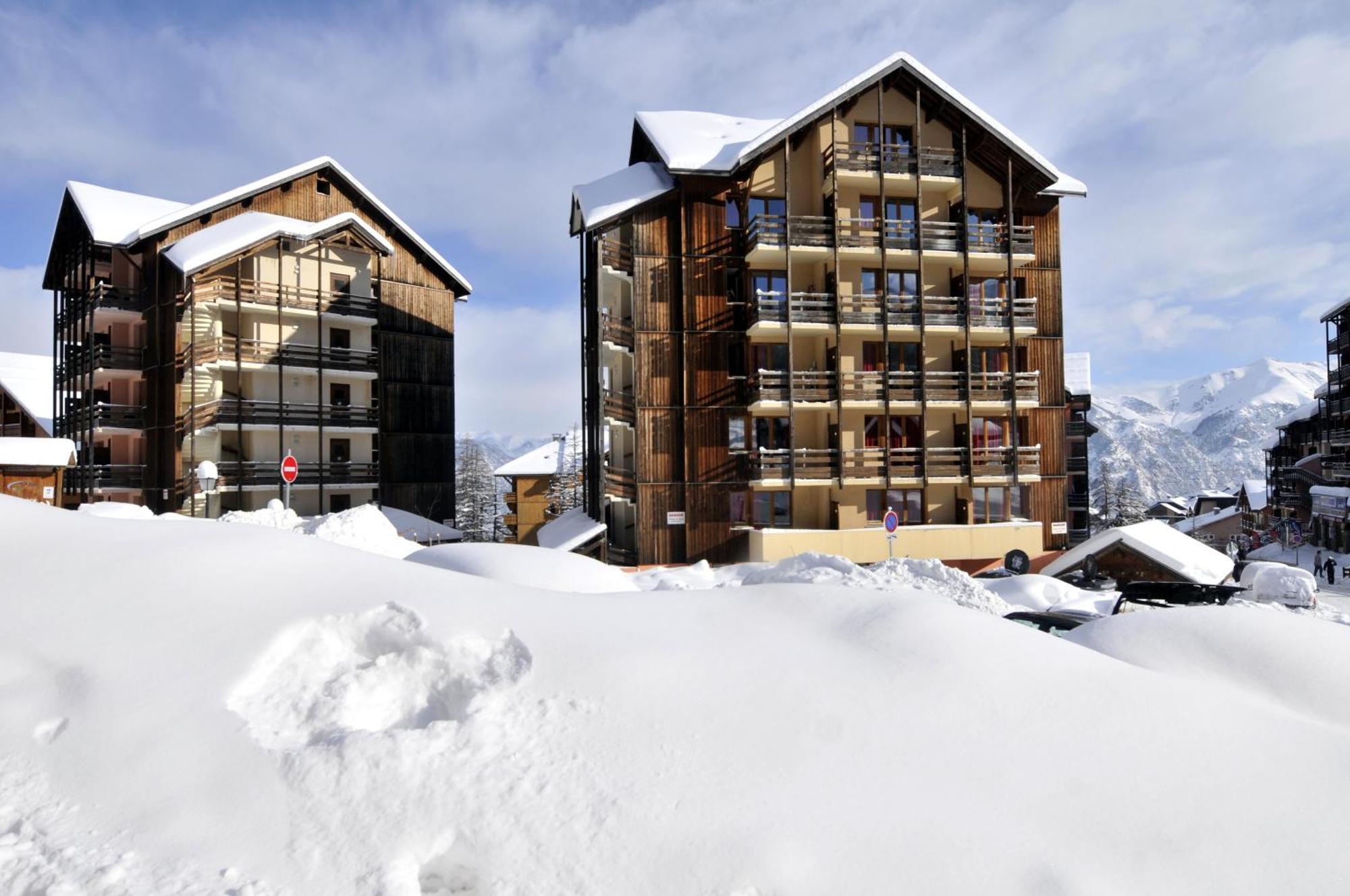 Castor & Pollux Risoul Exterior foto